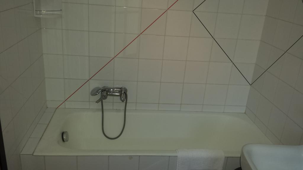 A Casa Di Elena 3*