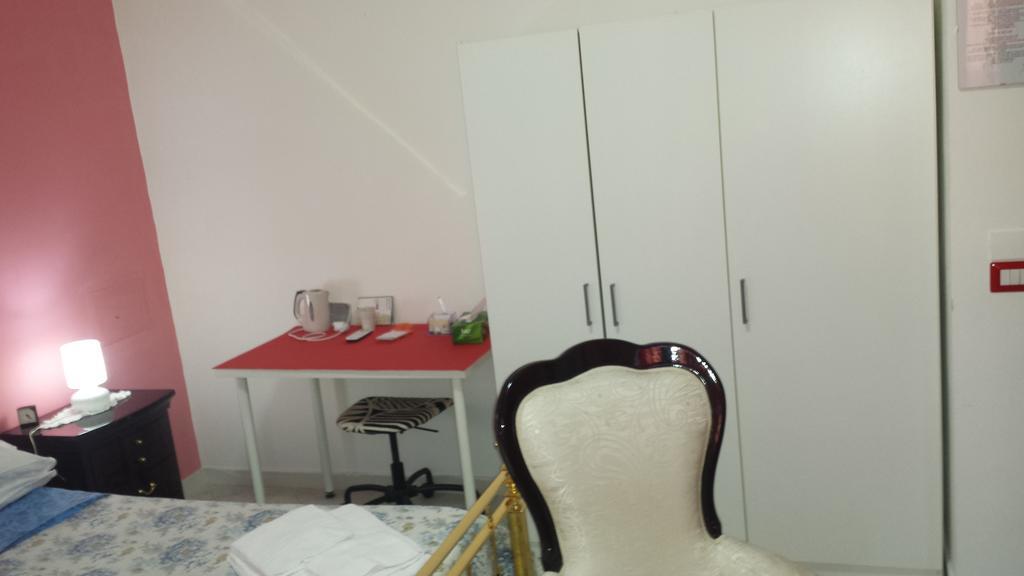 Bed & Breakfast A Casa Di Elena Rome